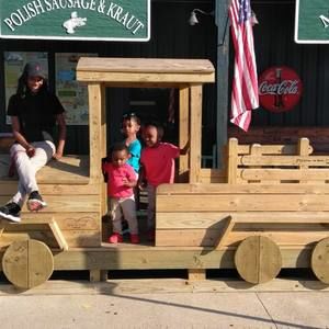 Meet your Posher, Jaeva